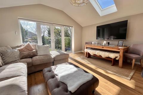 2 bedroom semi-detached house for sale, Dorchester Close, Wilmslow
