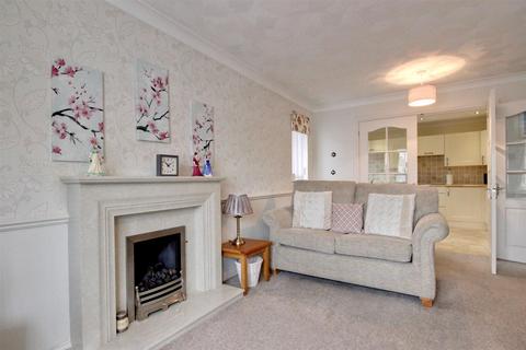 4 Worcestershire Close, Hull, HU5 5UQ