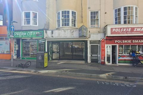 Retail property (high street) to rent, Brighton BN2