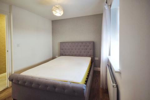 2 bedroom mews to rent, Dale Street Dartford DA1