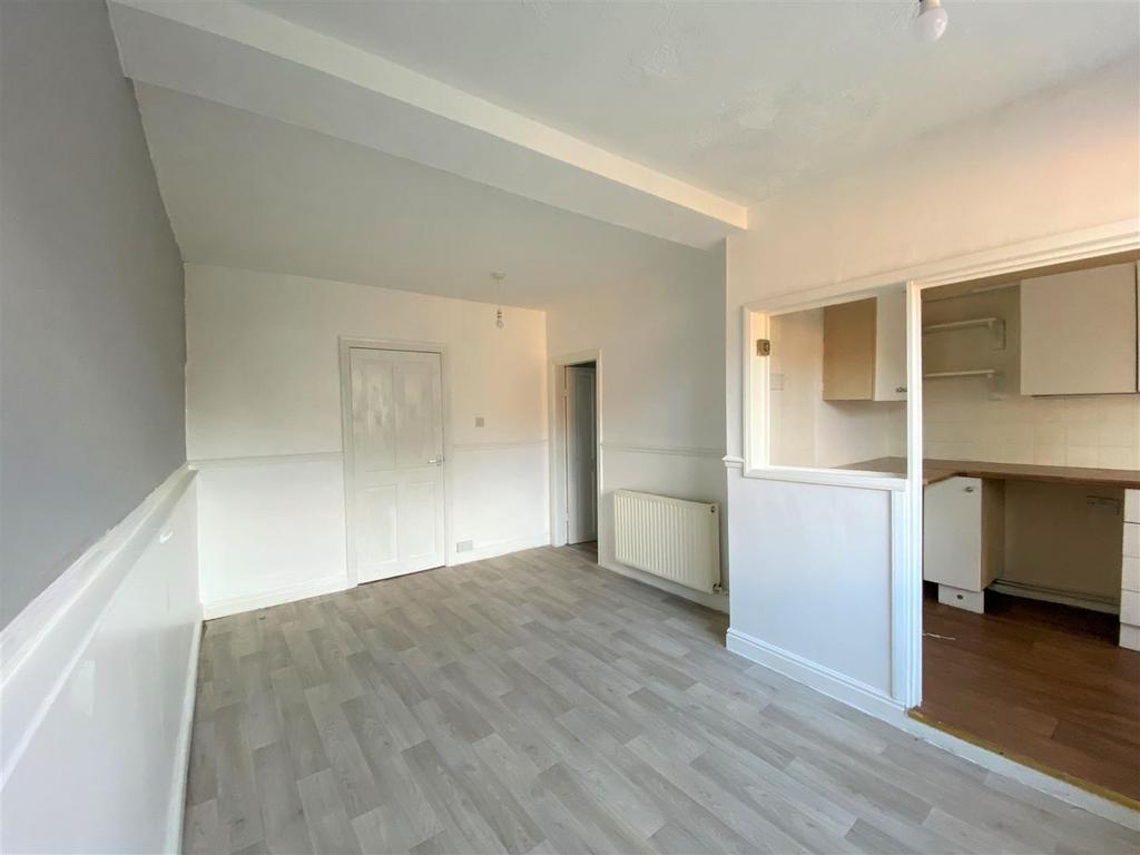 Dining Room/Kitchen