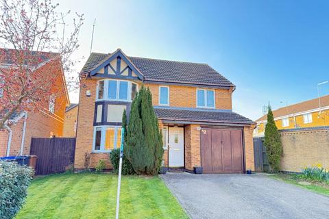 4 bedroom detached house for sale, Lordswood Close, Northampton NN4