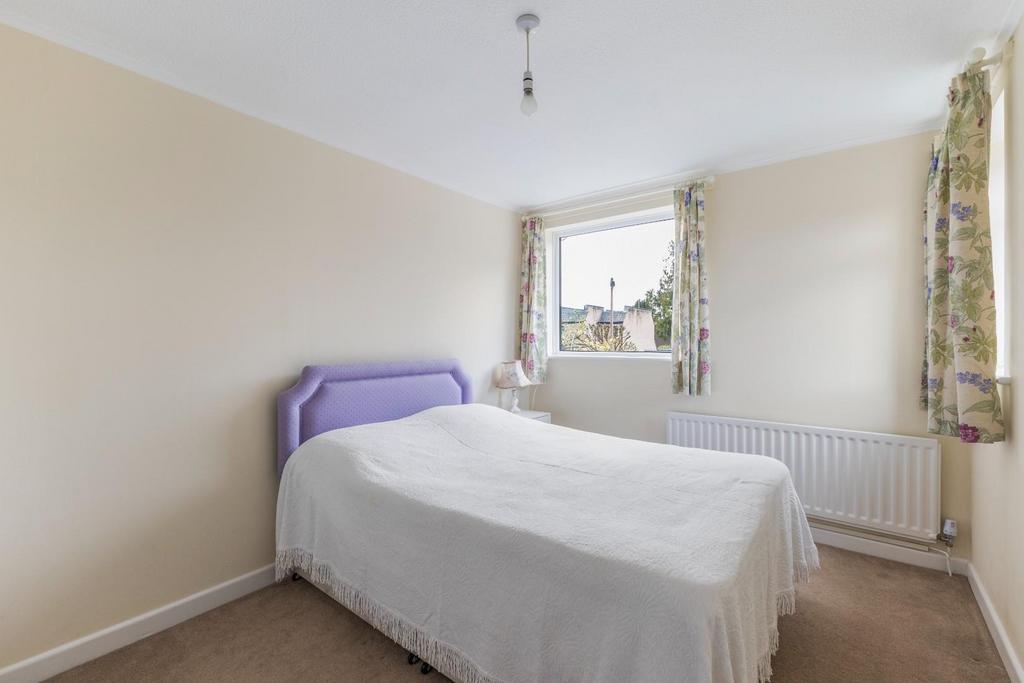 87488 4 St Margarets Close (15).jpg