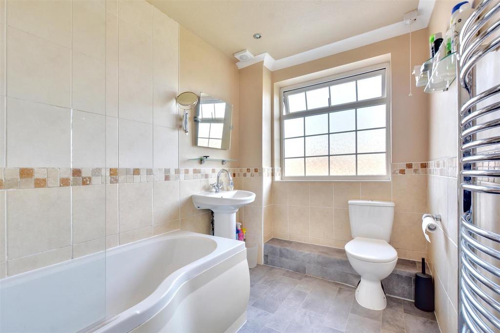 Bathroom.jpeg