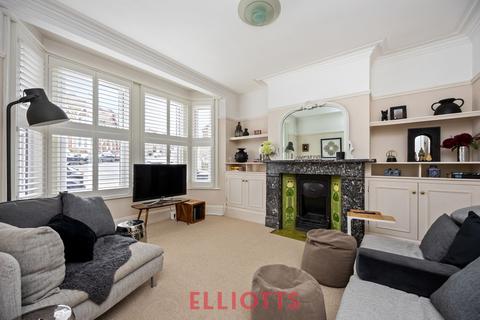 22 Matlock Road, Brighton, BN1 5BF
