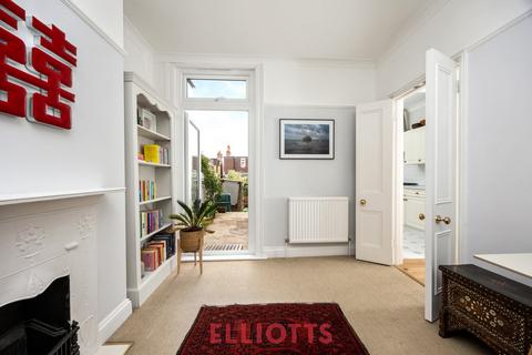 22 Matlock Road, Brighton, BN1 5BF