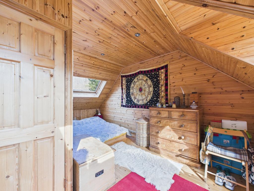 Cam03185 g0 pr0092 still021