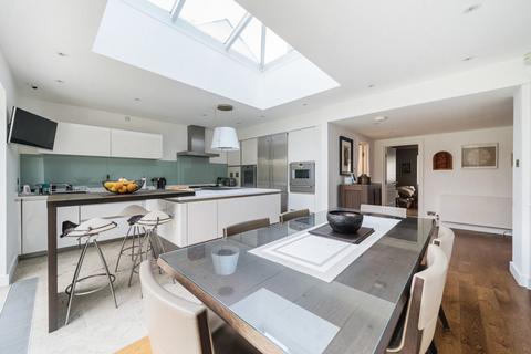 undefined, Hazelwood Close, Ealing Common, W5