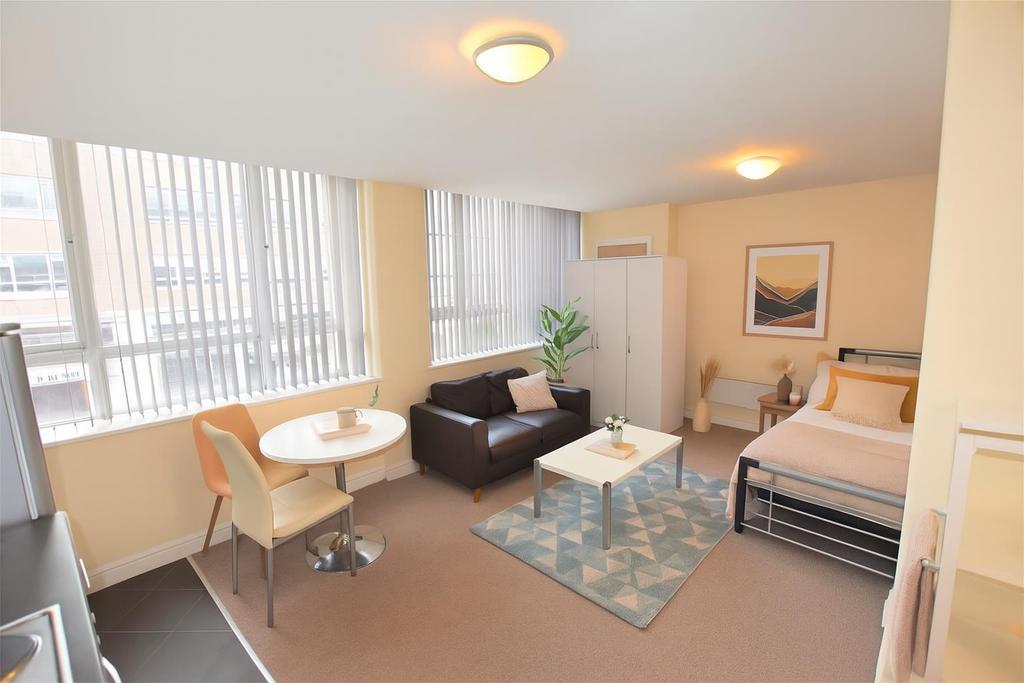Lounge / Bedroom