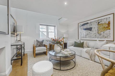 71a Abingdon Road, London, W8 6AW