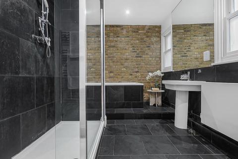 71a Abingdon Road, London, W8 6AW