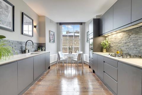 106a Agar Grove, London, NW1 9TY