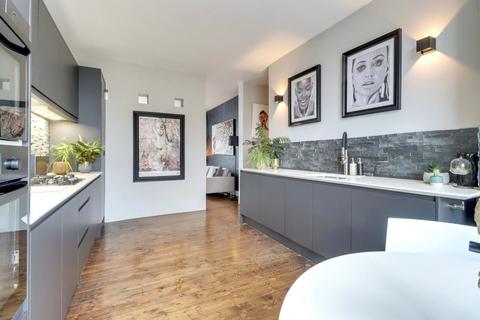 106a Agar Grove, London, NW1 9TY