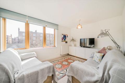 2 bedroom flat for sale, Furrow Lane, London E9