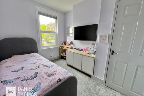 2 Manor Road, Waltham Abbey, EN9 1NF