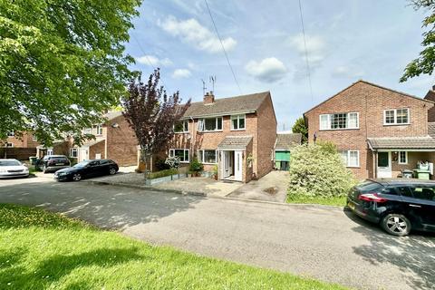 undefined, Darell Gardens, Frampton On Severn GL2