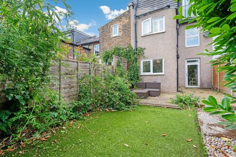 undefined, Glenhurst Road, Brentford