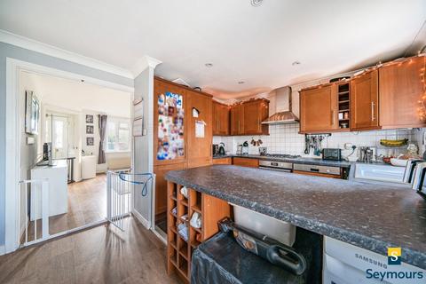 3 bedroom semi-detached house for sale, Dairymans Walk, Guildford GU4