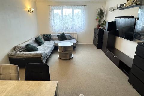15 Ash Grove, Chard, TA20 1BZ