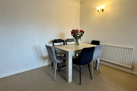 15 Ash Grove, Chard, TA20 1BZ