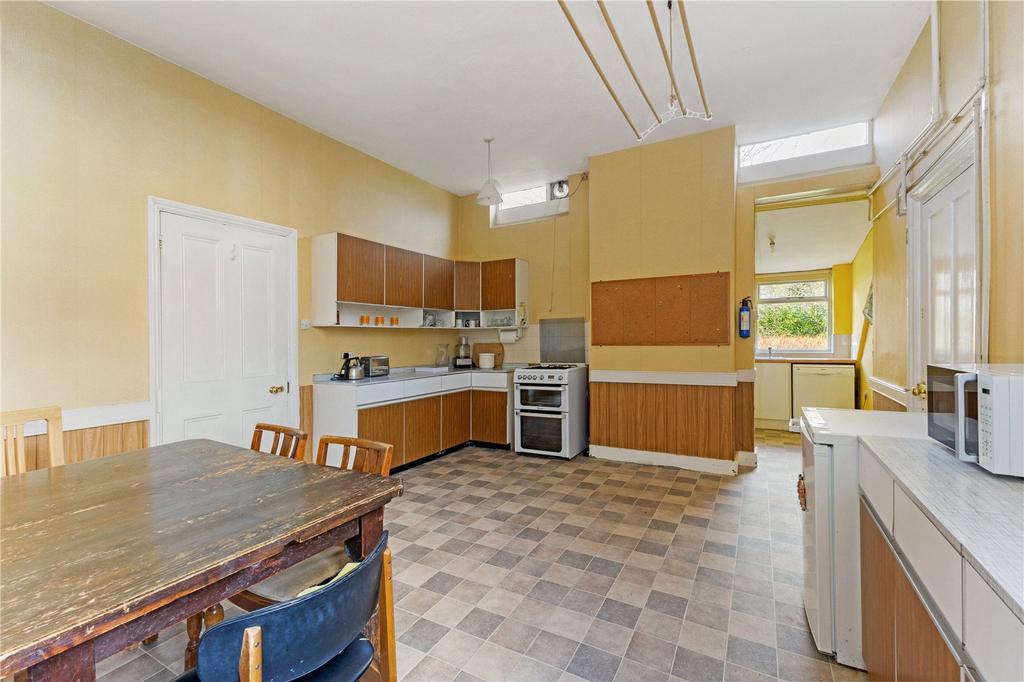 Kitchen/B'fast