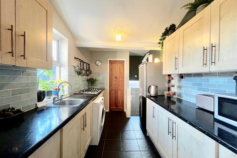 3 bedroom apartment for sale, Windsor Avenue, Gateshead