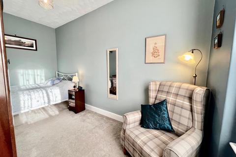 68 Windsor Avenue, Gateshead, NE8 4NG