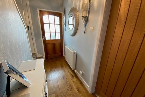 4 bedroom semi-detached house for sale, Penistone Road, Waterloo, Huddersfield