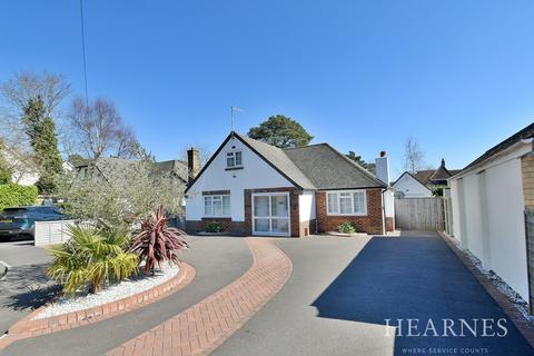 3 bedroom detached bungalow for sale, Fernlea Close, Ferndown, BH22
