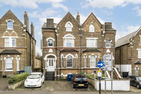 1 bedroom flat for sale, Leamington Park, London W3