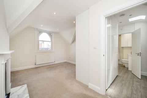 1 bedroom flat for sale, Leamington Park, London W3