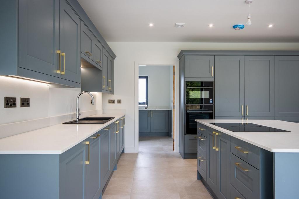 Similar Kitchen view to Utility