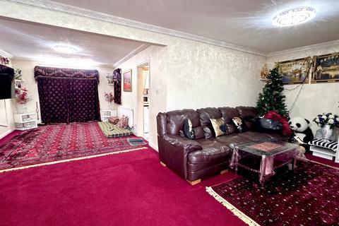 undefined, Norman Avenue, Feltham, Middlesex, TW13