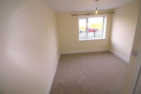2 bedroom flat to rent, OLIVER HOUSE