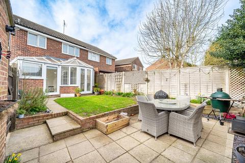 undefined, Rayfield Close, Barnston, DUNMOW