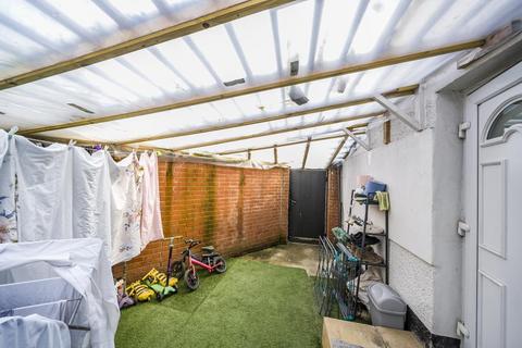 2 bedroom end of terrace house for sale, Stuart Road, Harrow, HA3 7QZ