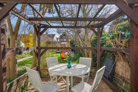 120 Warwick Road, Thornton Heath, CR7 7NG