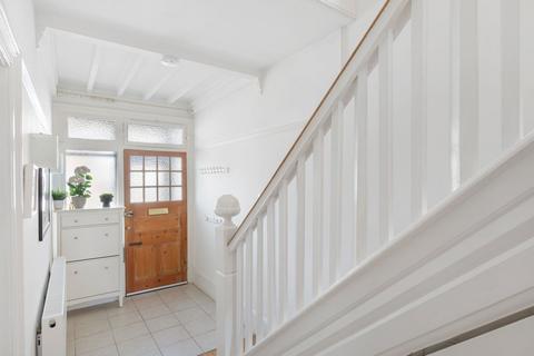 120 Warwick Road, Thornton Heath, CR7 7NG