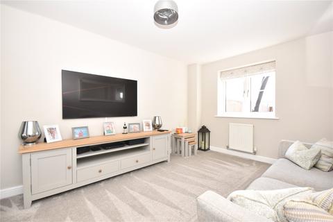 3 bedroom semi-detached house for sale, Moore Way, Castleford, West Yorkshire