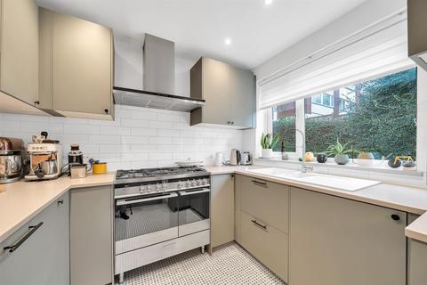 17 Springbourne Court, Beckenham, BR3 5ED
