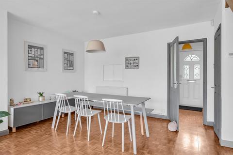 17 Springbourne Court, Beckenham, BR3 5ED