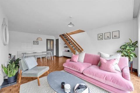 17 Springbourne Court, Beckenham, BR3 5ED