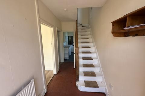 undefined, Bow Street SY24