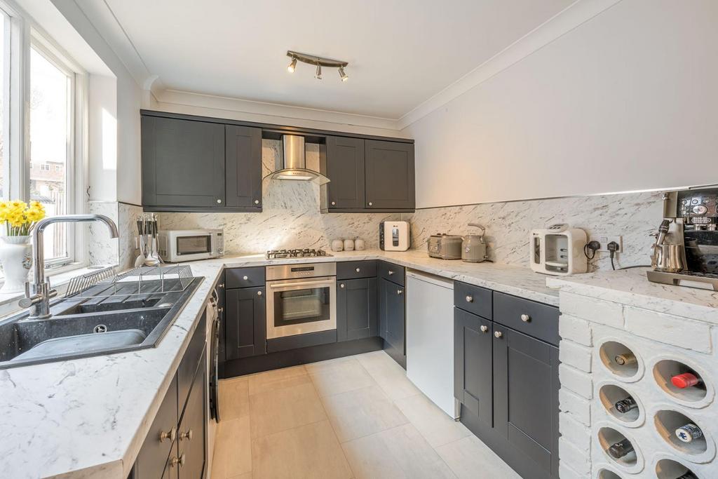 Kitchen 1