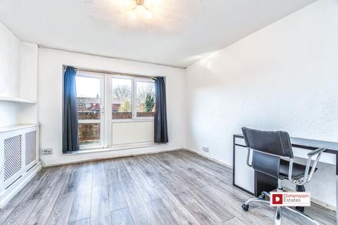 3 bedroom maisonette to rent, Churchill Walk, Homerton, Hackney, London, E9