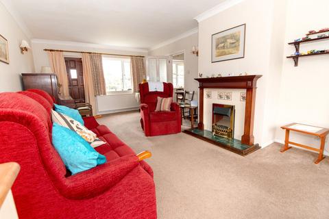 3 bedroom detached house for sale, Castle Lane, Donnington, Newbury, RG14