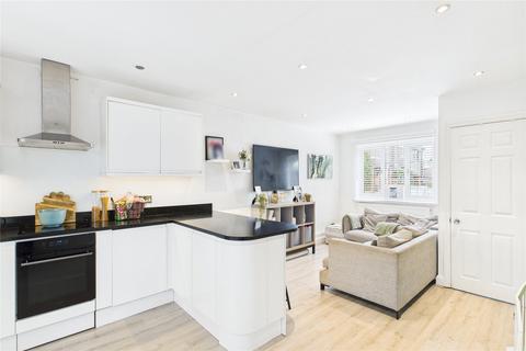 20 Windmill Field, Windlesham, GU20 6QD