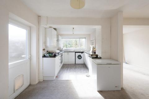 3 bedroom semi-detached house for sale, Douglas Drive, Preston PR4