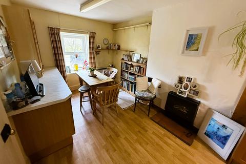 undefined, Llanrhystud SY23