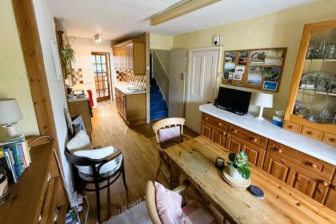 undefined, Llanrhystud SY23